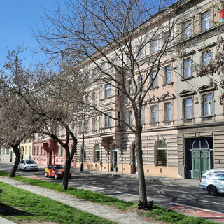 Prodej bytu 3+1 123 m² Praha, Hořejší nábřeží