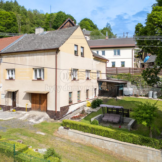 Prodej rodinného domu 98 m² Velichov