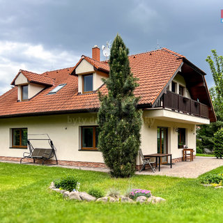 Prodej rodinného domu 191 m² Jeníkov