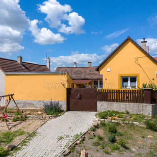 Prodej rodinného domu 80 m² Zlonice