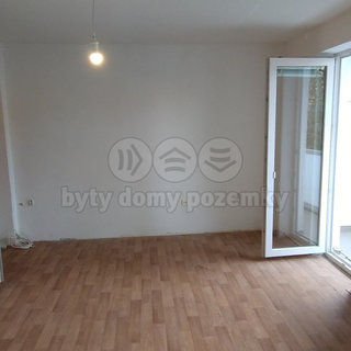 Pronájem bytu 1+1 34 m² Opava, Nerudova