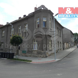 Pronájem bytu 2+1 45 m² Postoloprty, Smetanova