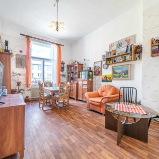 Prodej bytu 3+1 99 m² Praha, Zvonařova