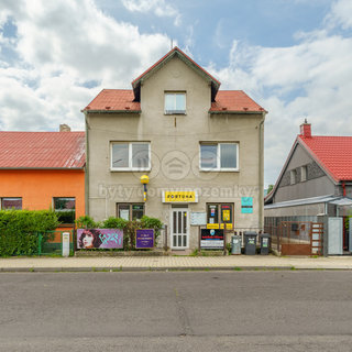 Prodej rodinného domu 200 m² Klášterec nad Ohří, Pražská