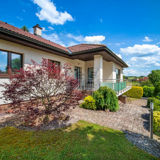 Prodej rodinného domu 220 m² Lukavice