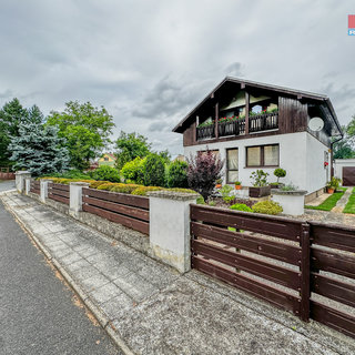 Prodej rodinného domu 140 m² Křesín