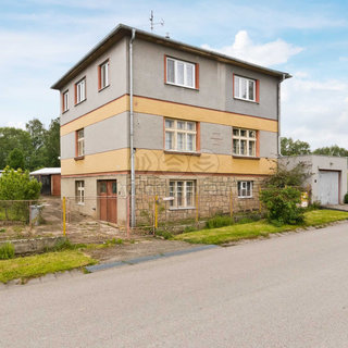 Prodej rodinného domu 250 m² Jarošov nad Nežárkou