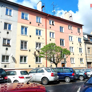 Prodej bytu 2+1 65 m², Štefánikova