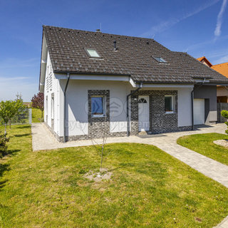 Prodej rodinného domu 167 m² Barchov