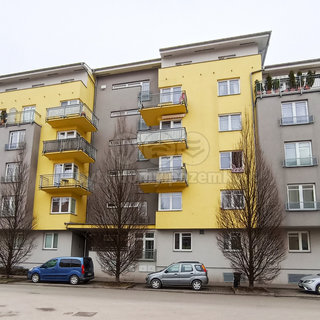 Pronájem bytu 2+kk 57 m² Poděbrady, Studentská