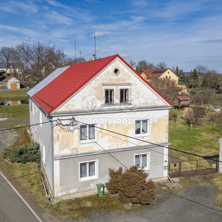 Prodej rodinného domu 239 m² Bochov