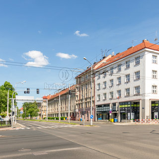 Prodej bytu 3+1 98 m² Hradec Králové, Střelecká