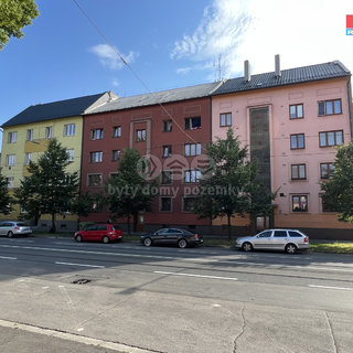 Pronájem bytu 2+1 56 m² Ostrava, Nádražní