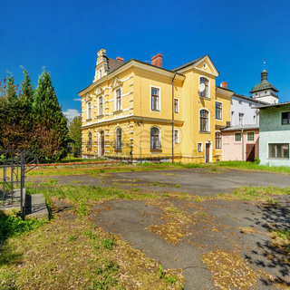 Prodej rodinného domu 1 225 m² Česká Kamenice, Lipová