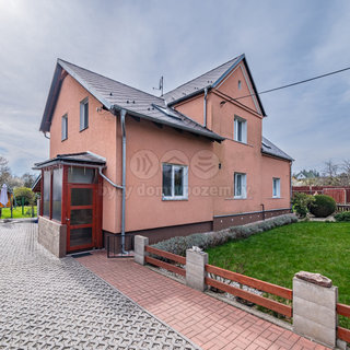 Prodej rodinného domu 145 m² Lom, Komenského