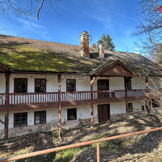 Prodej historického objektu 450 m² Hrádek