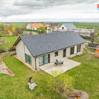 Prodej rodinného domu 137 m² Zichovec