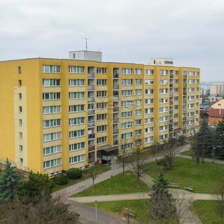 Prodej bytu 4+1 83 m² Praha, V průčelí