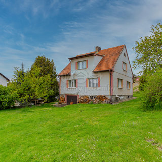 Prodej rodinného domu 160 m² Chrášťovice