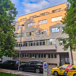 Pronájem bytu 3+kk 78 m² Hradec Králové, Kotěrova