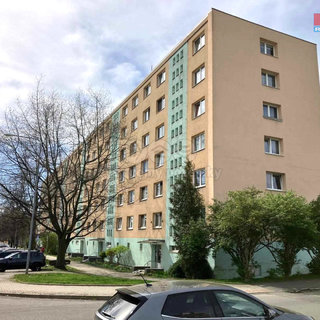 Pronájem bytu 2+1 52 m² Kladno, Polská