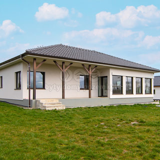Prodej rodinného domu 154 m² Lochousice