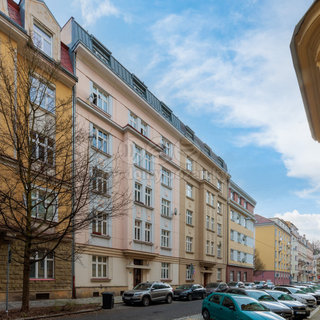 Prodej bytu 2+1 90 m² Karlovy Vary, Foersterova