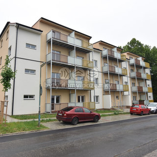 Pronájem bytu 2+kk 50 m² Milovice, Rakouská