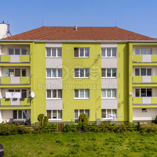 Prodej bytu 2+1 72 m² Chuderov