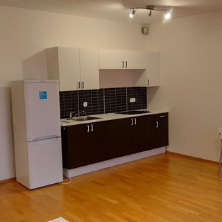 Pronájem bytu 2+kk 60 m² Praha, Tlumačovská