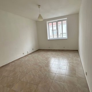 Pronájem bytu 2+kk 44 m² Praha, Věšínova