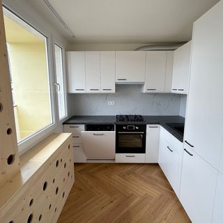 Pronájem bytu 3+kk 67 m² Praha, Hvězdova