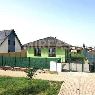 Prodej rodinného domu 86 m² Milovice, Tyršova