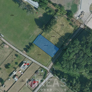 Prodej komerčního pozemku 880 m² Jíkev, 