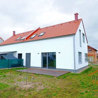 Prodej rodinného domu 104 m² Opatovice nad Labem, Volkova