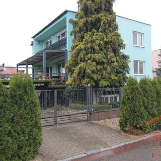 Prodej bytu 5+1 a více 260 m² Lázně Bohdaneč, Lipová