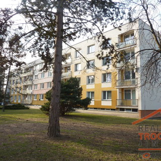 Pronájem bytu 1+1 38 m² Hradec Králové, Hrdého