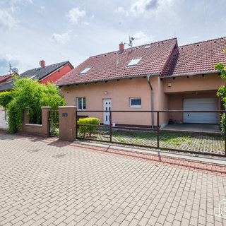Prodej rodinného domu 173 m² Postřižín, Duhová
