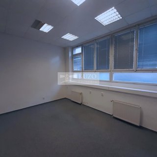 Pronájem kanceláře 16 m² Praha, Přístavní
