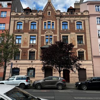 Pronájem bytu 2+kk 55 m² Praha, U Uranie