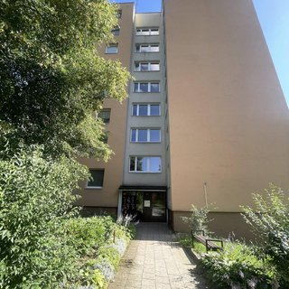 Prodej bytu 3+1 68 m² Zlín, Křiby
