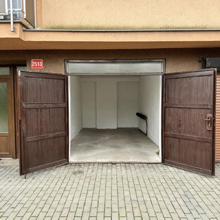 Prodej garáže 16 m² Znojmo, Riegrova