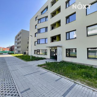 Prodej bytu 1+kk a garzoniéry 39 m² Chrudim, Luhanova