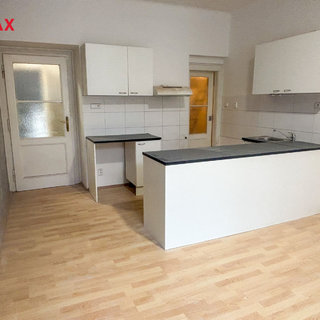 Prodej bytu 2+kk 60 m² Praha, Neklanova