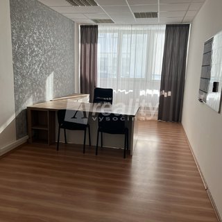 Pronájem kanceláře 55 m² Jihlava, Chlumova