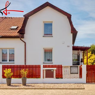 Prodej rodinného domu 100 m² Vědomice, Vetelská