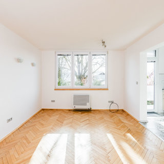 Pronájem bytu 2+1 51 m² Planá nad Lužnicí, Příčná