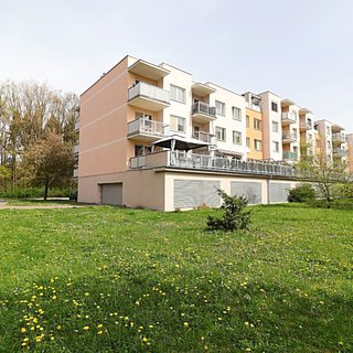 Pronájem bytu 3+kk 71 m², Jozefa Gabčíka