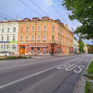 Pronájem bytu 3+kk 85 m² České Budějovice, Na Sadech