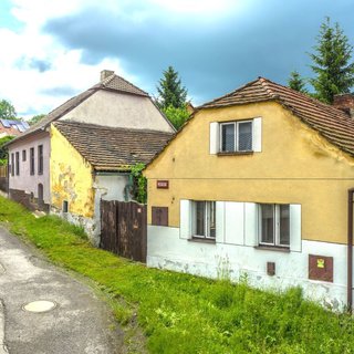 Prodej rodinného domu 75 m² Lochovice, 